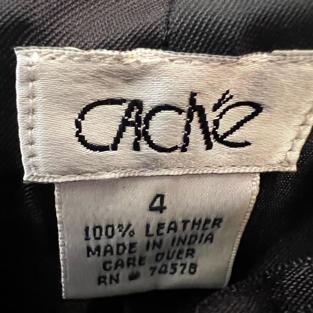 Cache leather pans - Picture 6 of 7